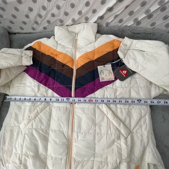 NWT FP Movement x Hatch Printed Puffer Jacket size Medium maternity - Picture 13 of 15